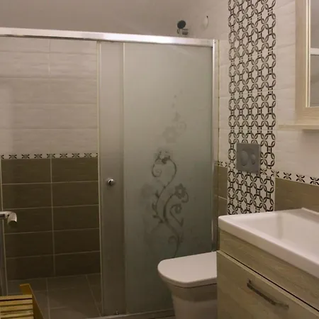 Dionyssos 2 Apartment