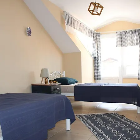 Dionyssos 2 Apartment *